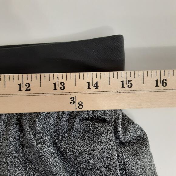 Lululemon T.H.E Short Luxtreme Liner 9” Athletic Shorts Gray Charcoal Mens M - Picture 9 of 11